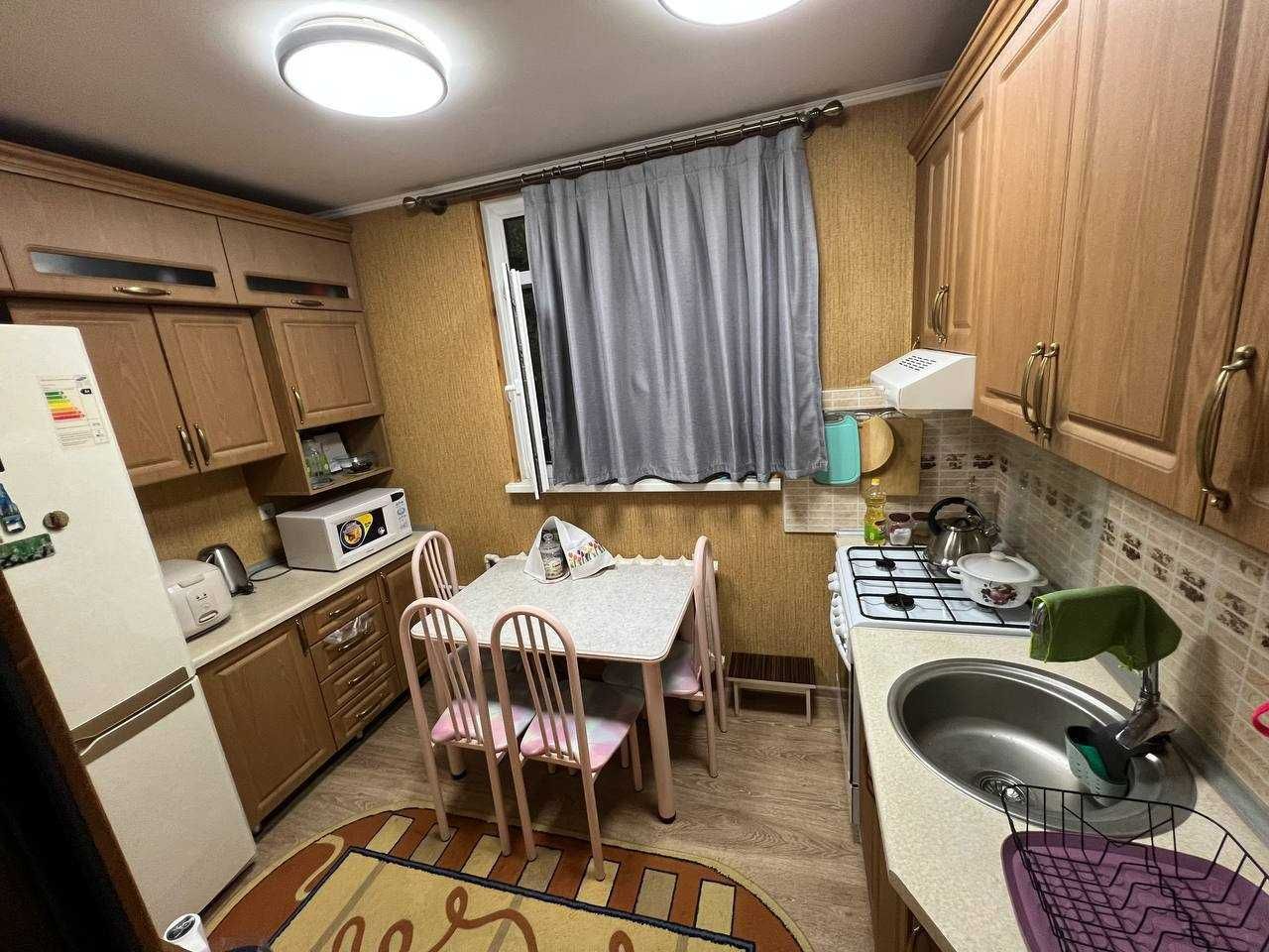 Чиланзар - 1 кв-л 3/2/4 метро ХАМЗА