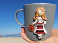 Cadou deosebit cana handmade cu tarancuta costum popular