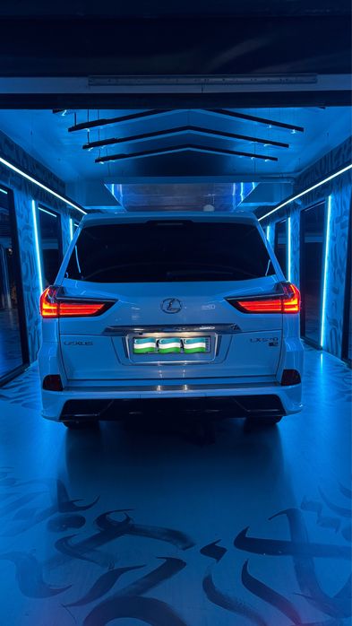 Lx570  машина в идеальном состоянии
