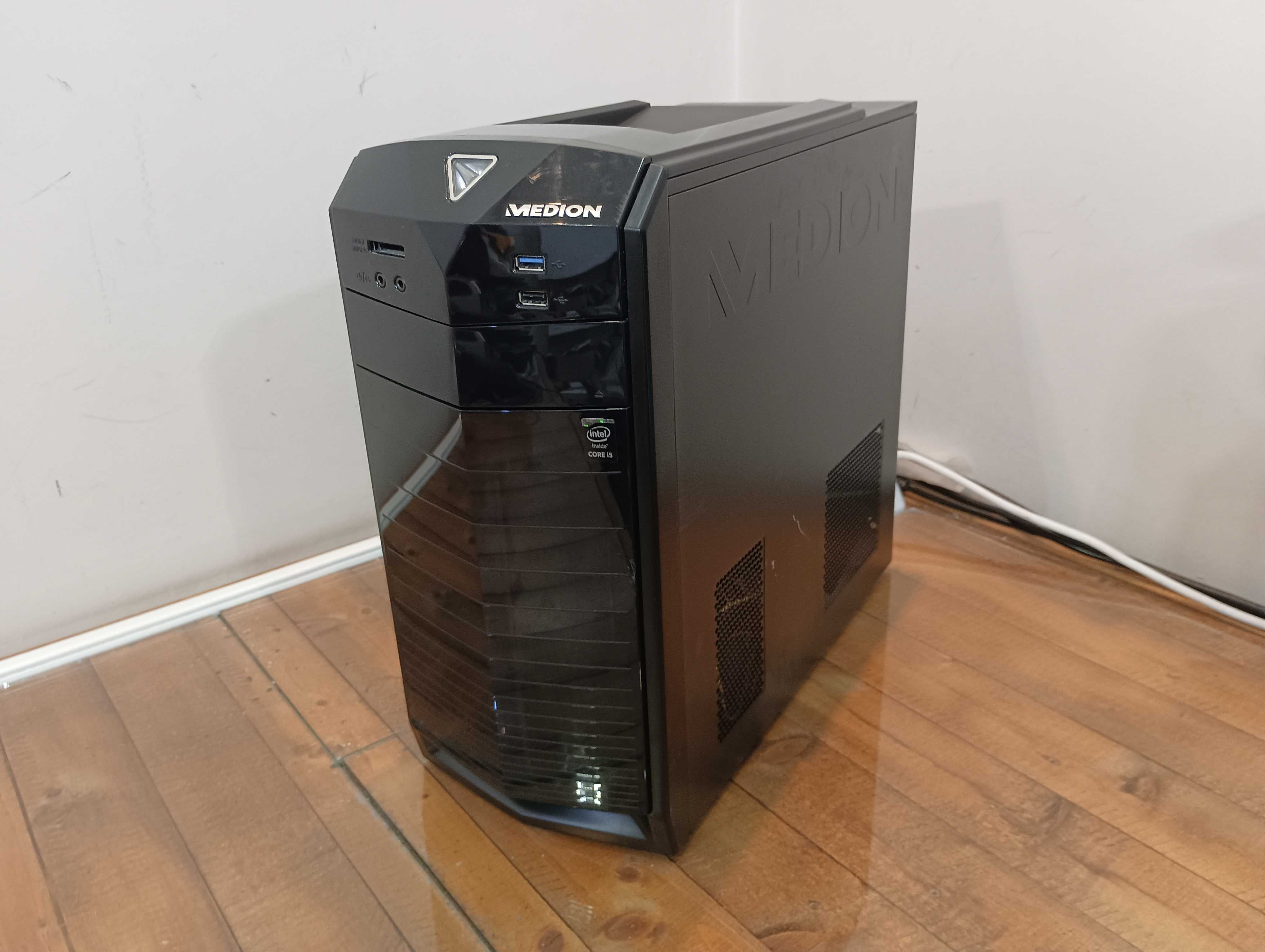 Настолен компютър Medion MED MT 22 (8092) - i5 4460