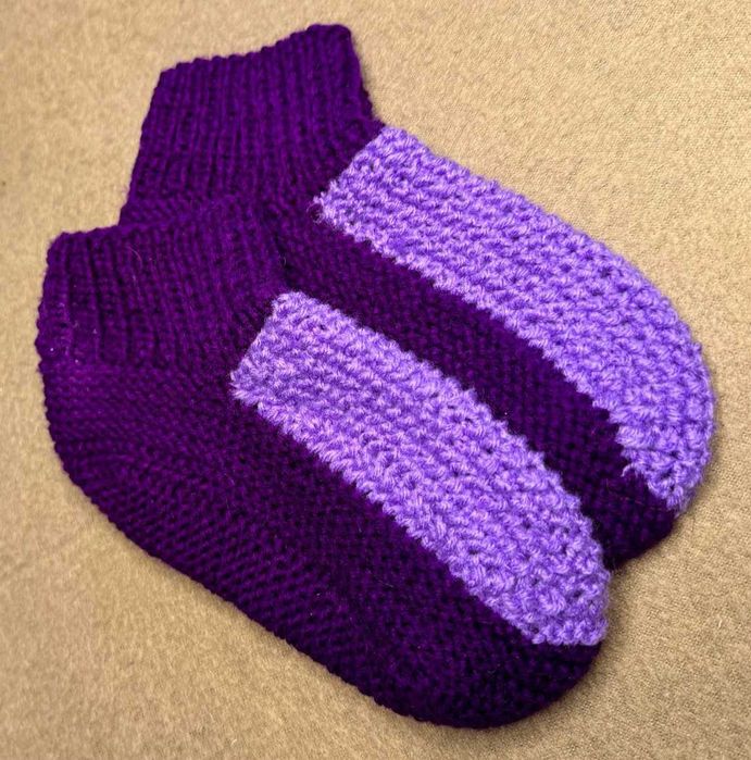 Ръчно плетени терлици – 6 лв/чифт