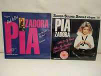Set 2 discuri vinyl maxi single cu Pia Zadora