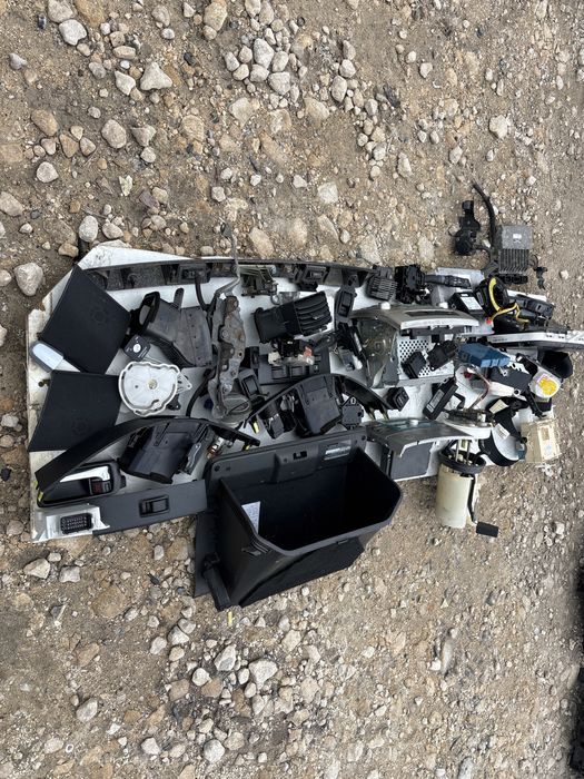 Интериор Тойота Корола Версо 2 2004- 2008г