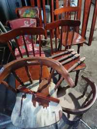 Vând scaune din lemn și puțin pal