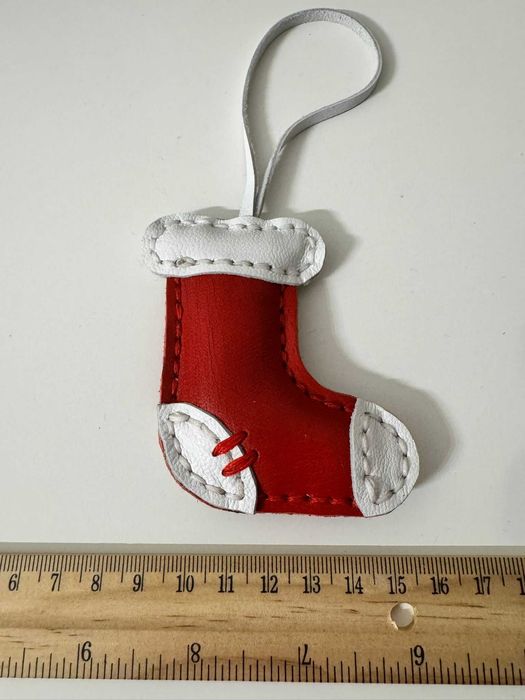 Ornament botosel de Craciun din piele