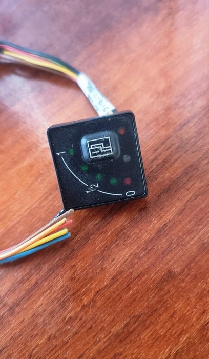 Comutator / indicator nivel GPL auto marca PRINS – funcțional