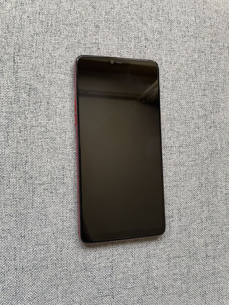 Oppo F7 4/64 срочно