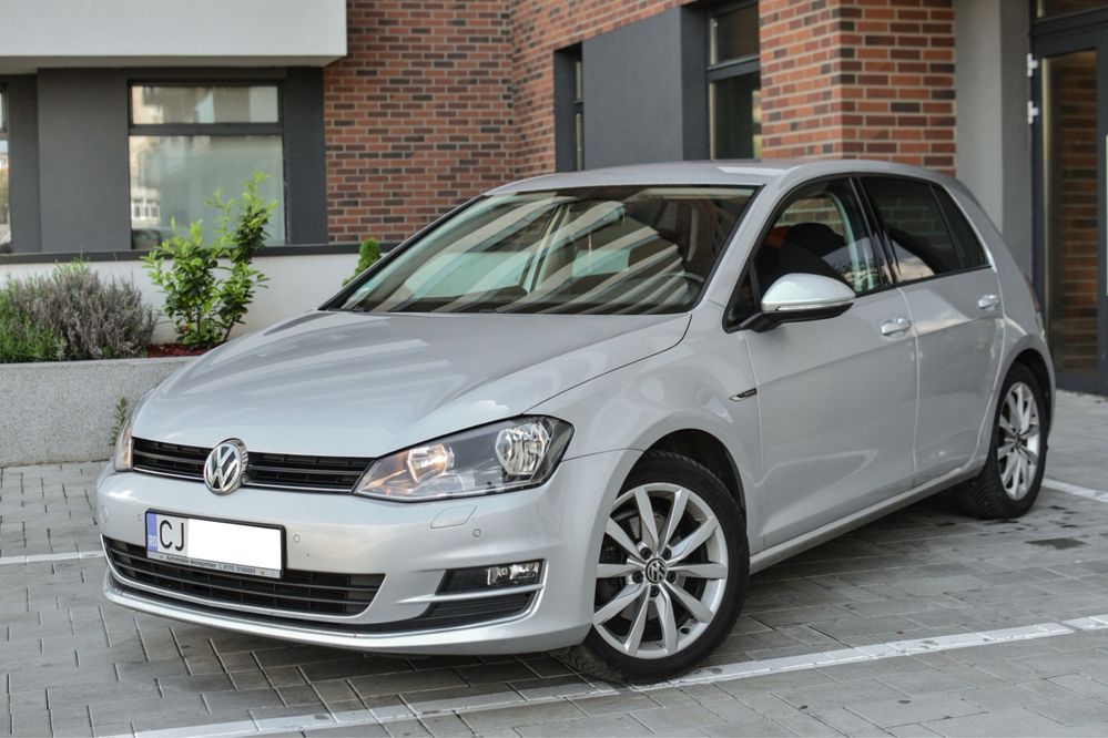 Volkswagen Golf VII 1.6Tdi 110Cp—Lounge-