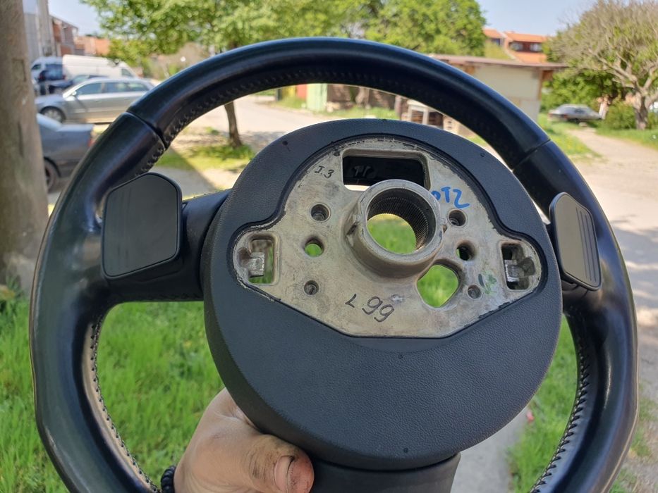 Мулти волан с пера за ауди