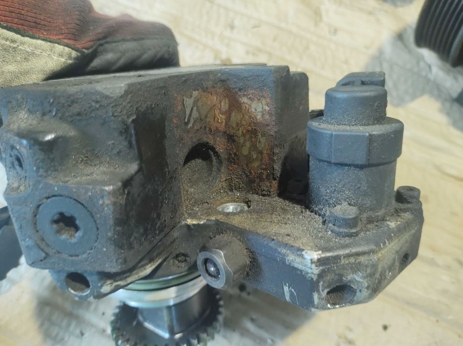 ГНП Горивна Помпа MERCEDES E class W211 V6 OM642 4matic