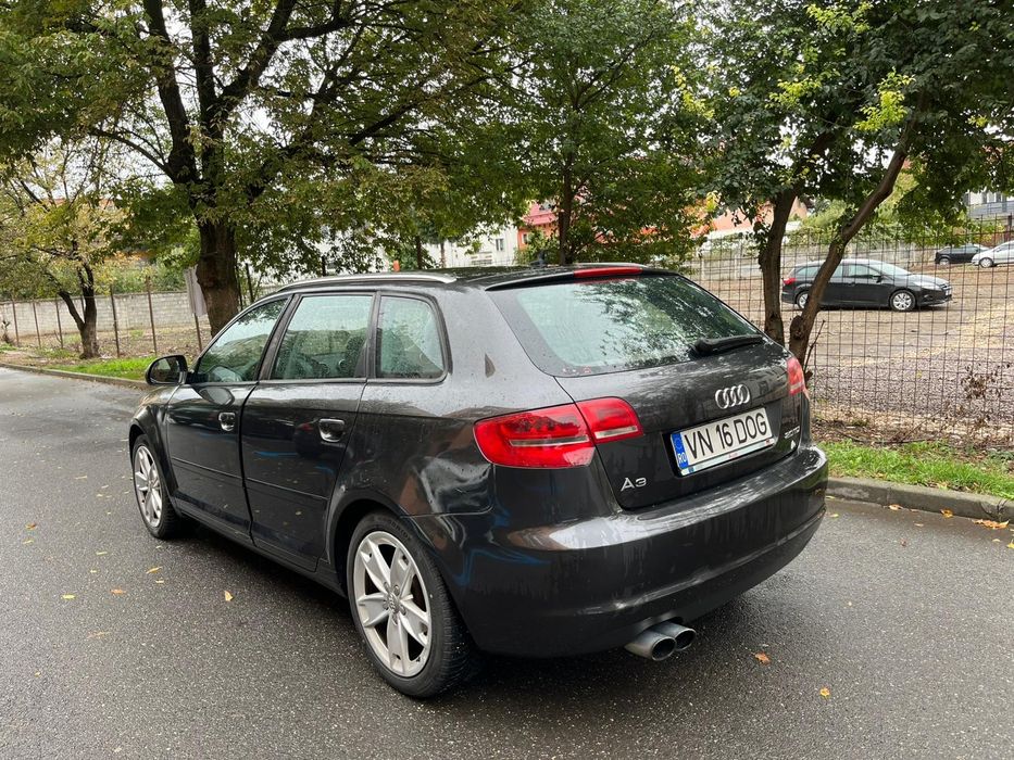 Vand audi a3 2.0tdi  an 2010 km 280000 140 CP