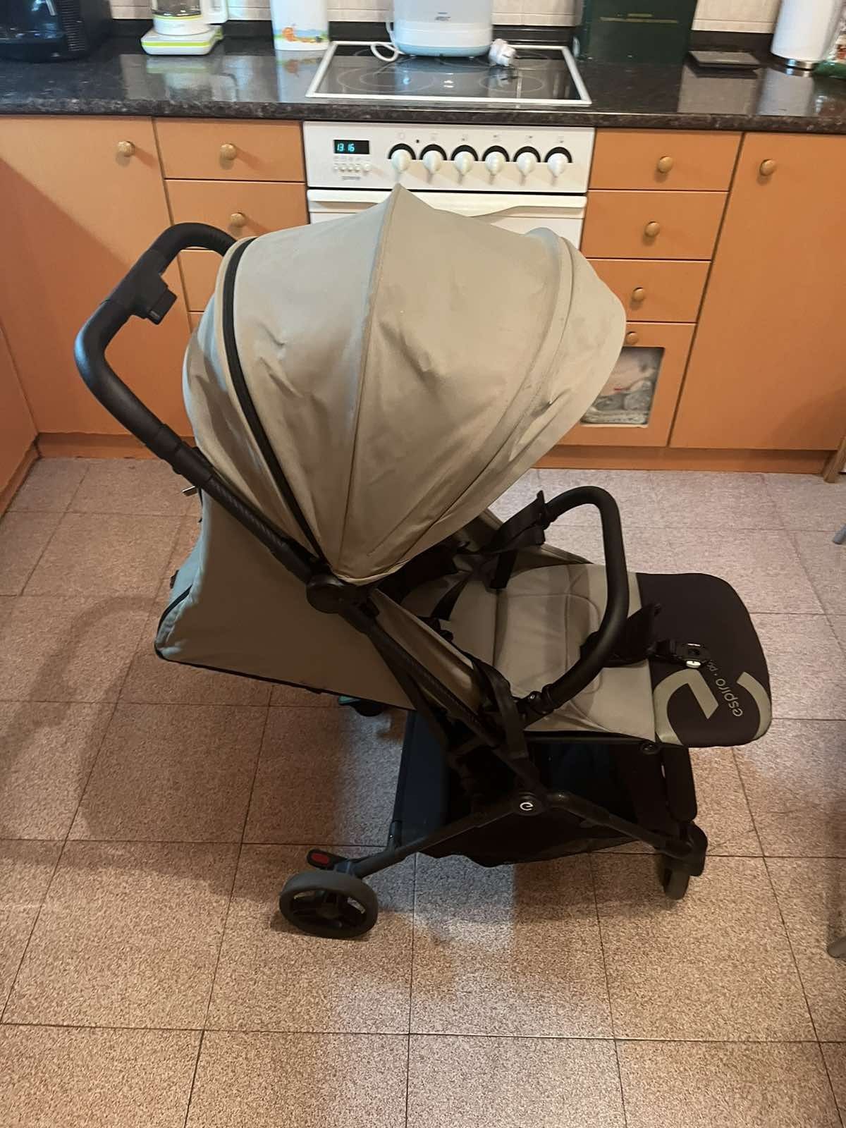 Лятна бебешка количка