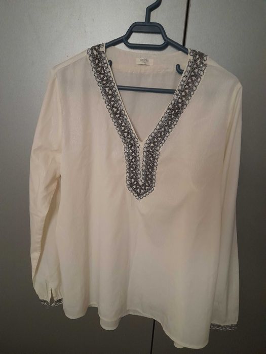 Bluza eleganta de dama cu margelute cusute