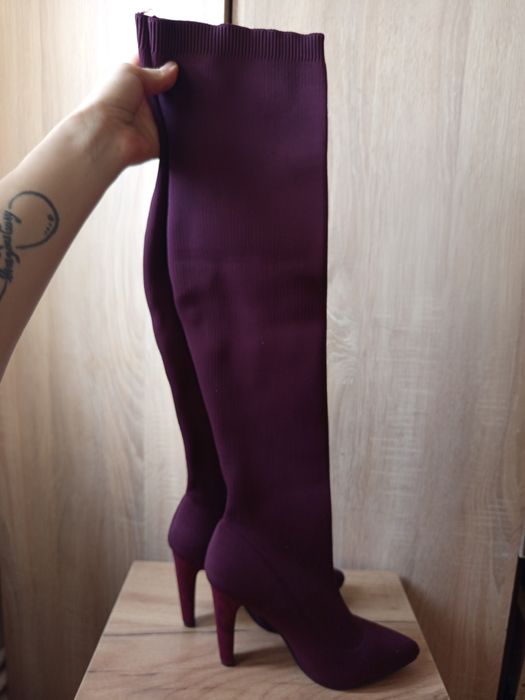 Cizme de damă lungi