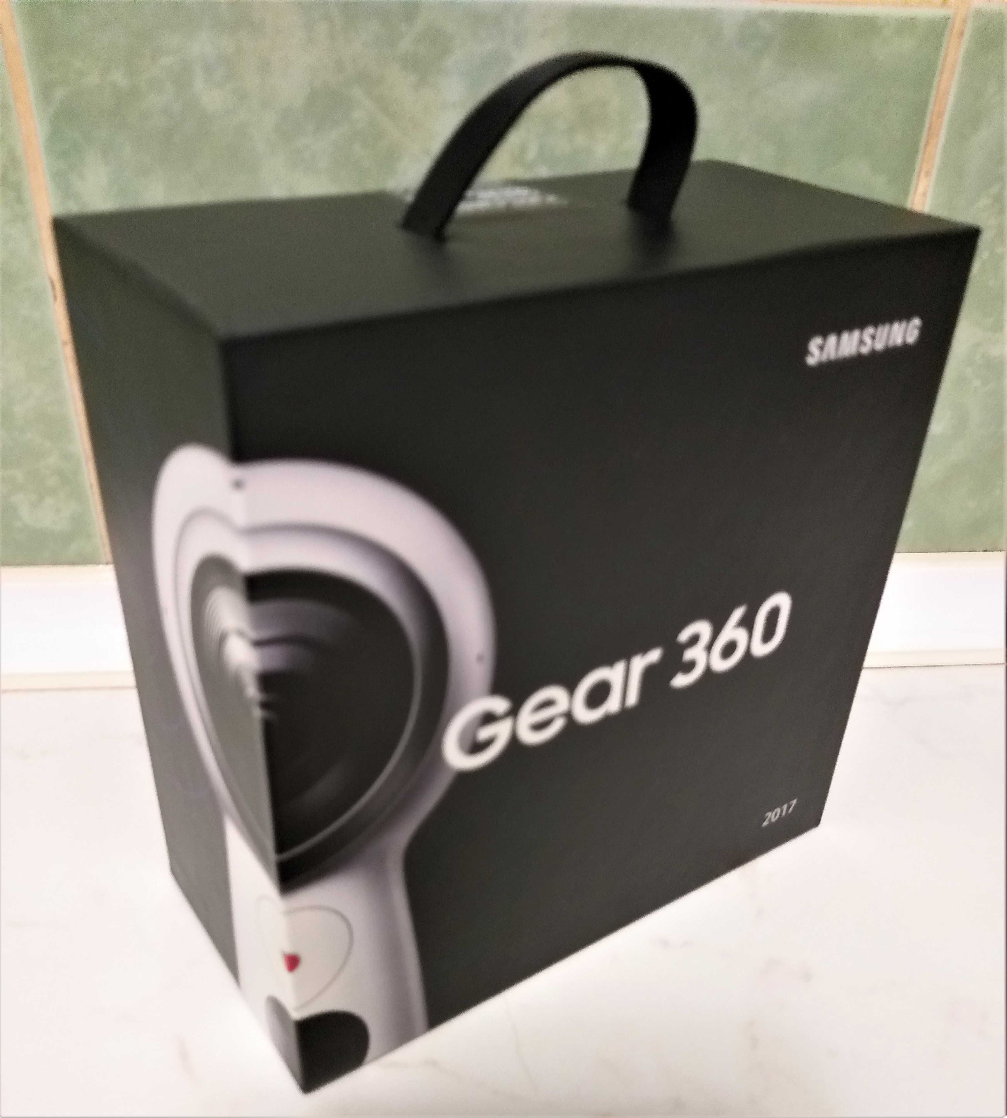 Camera foto/video 4K Samsung Gear 360 editie 2017 Wi-Fi alb (noua)