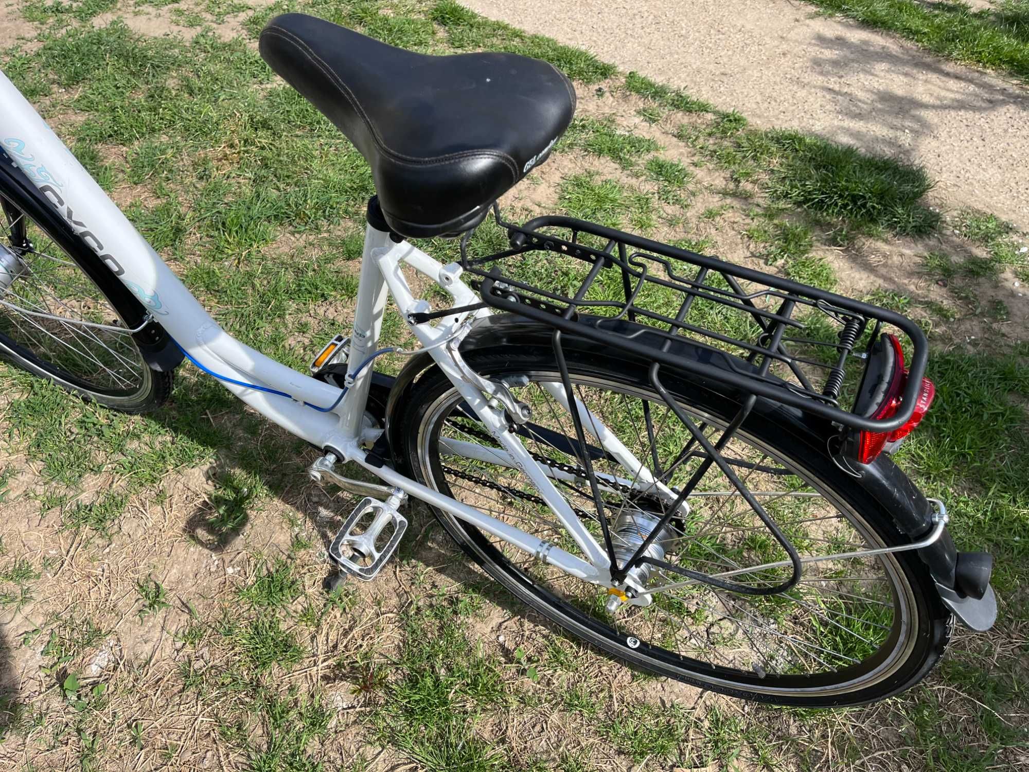 Bicicleta 28" CYCO 7 Vit. in butuc  DAMA Oras Clasica strada Shimano