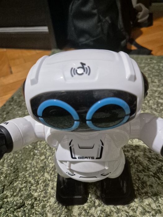 roboțel electric
