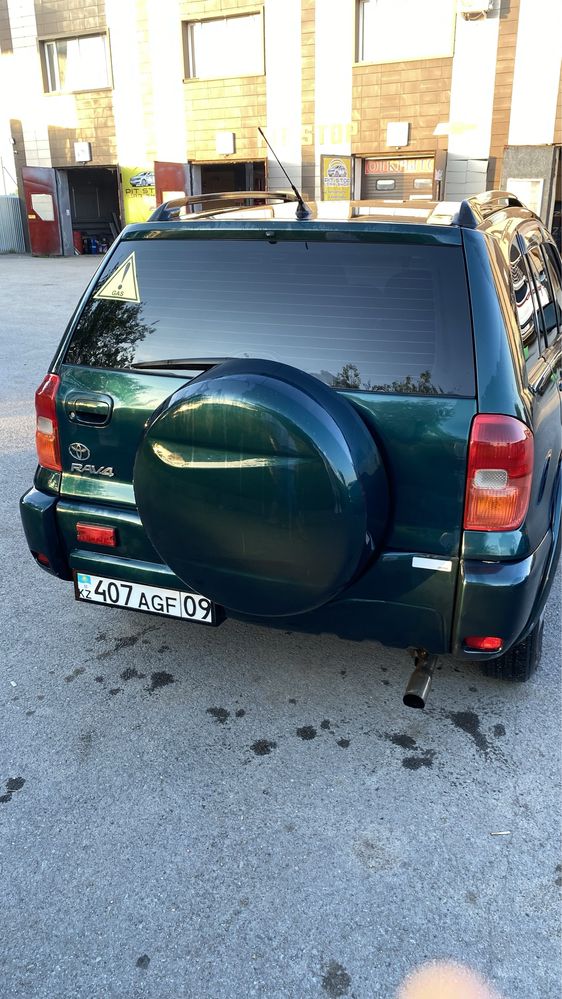 Продается Toyota Rav4 в отличном состоянии