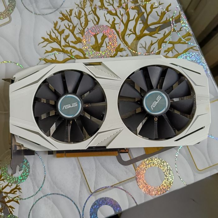 GeForce GTX1060 3Gb на запчасти.