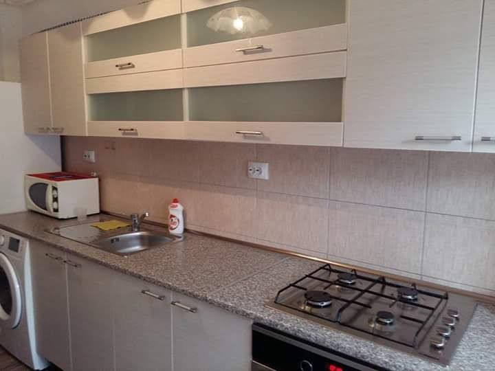 Apartament decomandat 2 camere