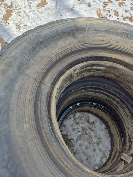 Грузовые шины R20 б/у.