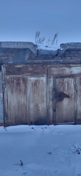 Сдам гараж ,10 общество