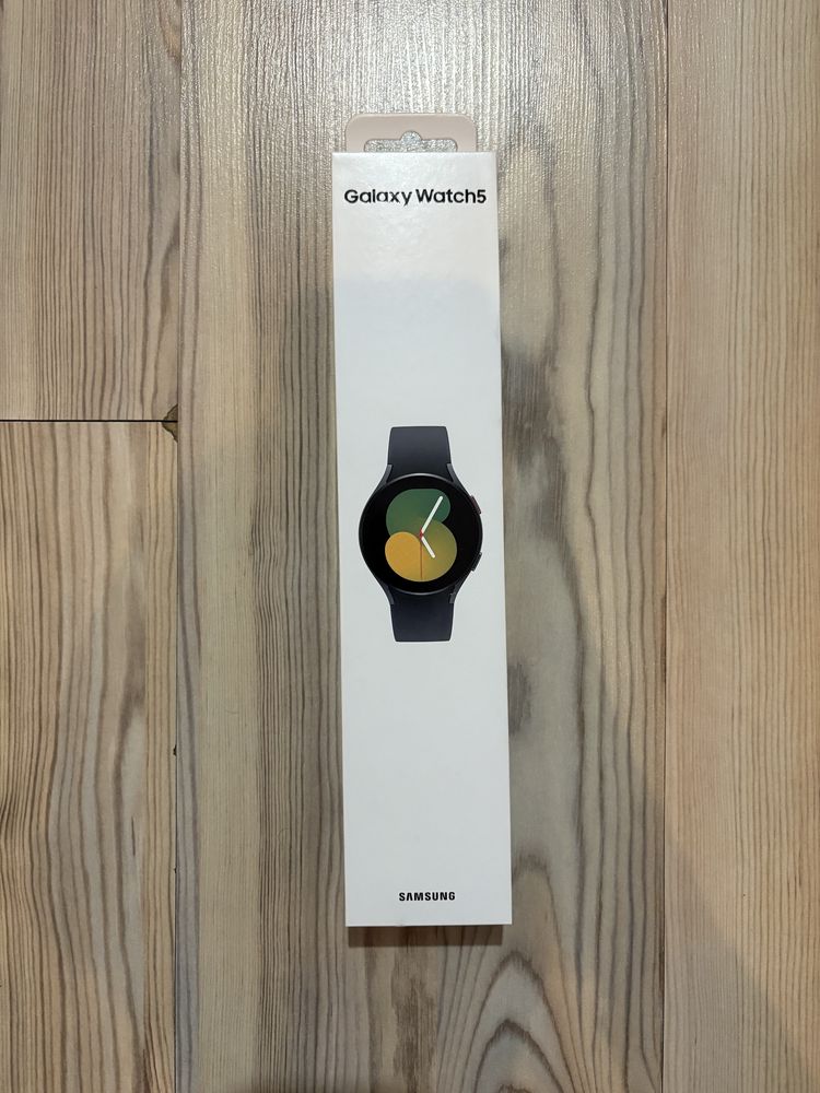 Смарт часовник samsung galaxy watch5