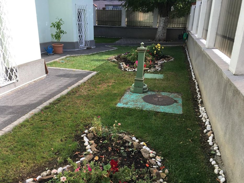 Închiriez apartament la vila