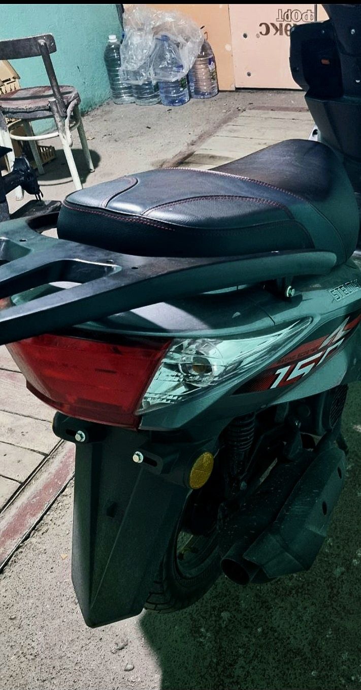 Скутер benzin skuter motosikl moto