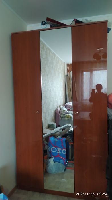 Продам шкаф в хорошем состоянии