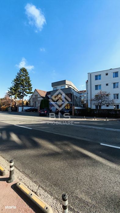 Spațiu Generos de Închiriat - 90 mp Utili - Zonă Ultra-Centrală.