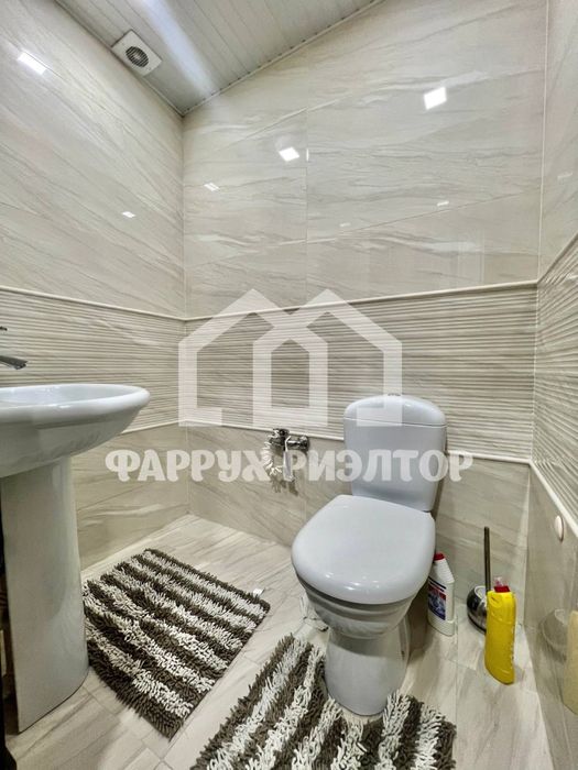 Паркентская новостройка   2/2/7  66 м2