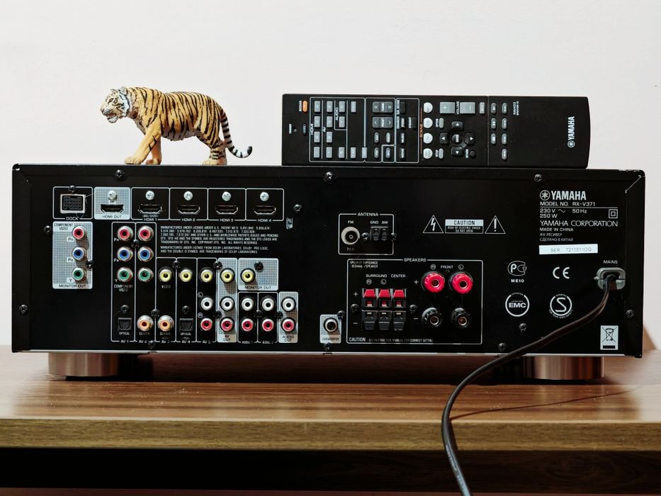 Yamaha RX-V371. Receiver 5.1. Hdmi, optic, Superb. Preț fix !