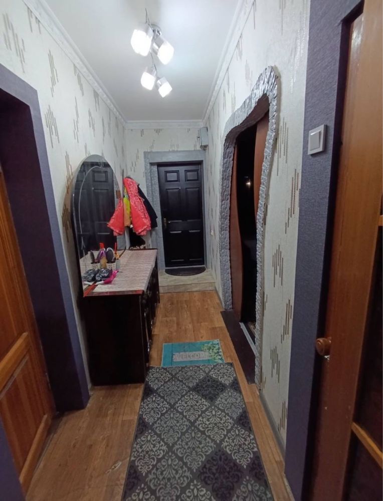 Юнусабад 15 2в3/3/4 ориентир Туркестан метро Продается