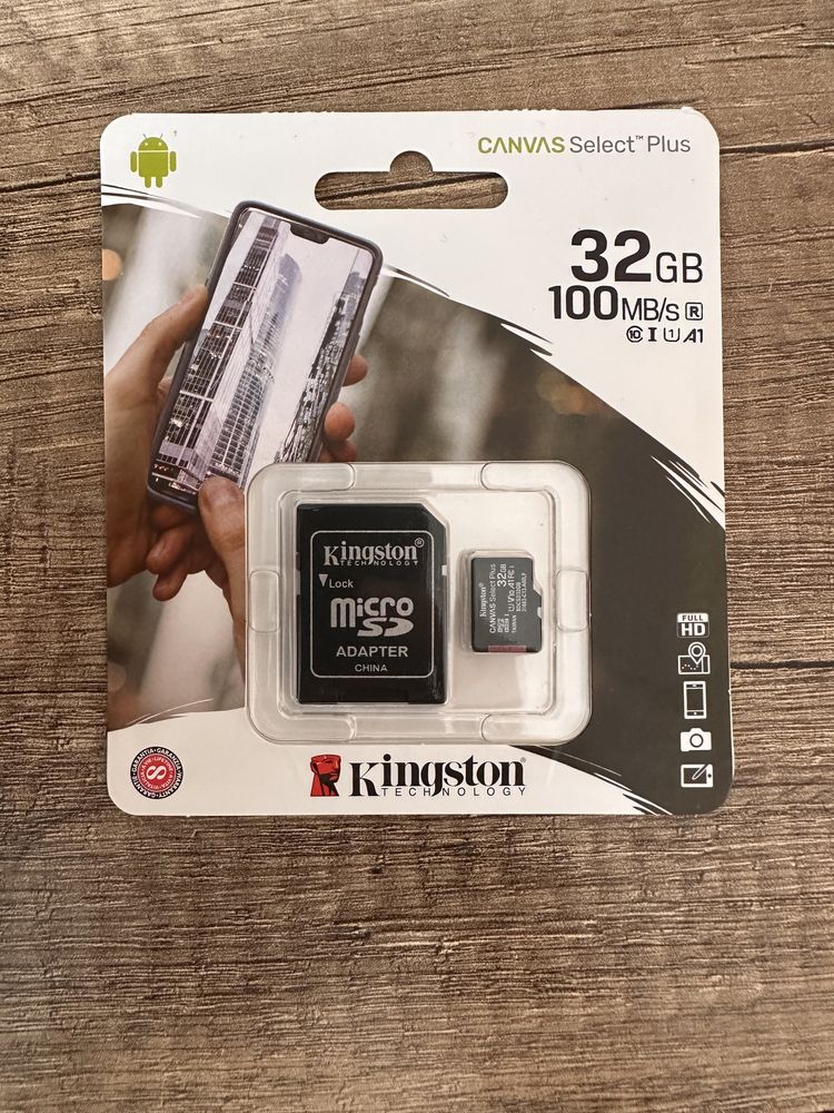 Карта памет Kingston microSDHC 32GB, Class 10 + Адаптер