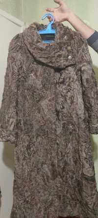 Женское пальто, эсклюзив - натуральный каракулевый мех