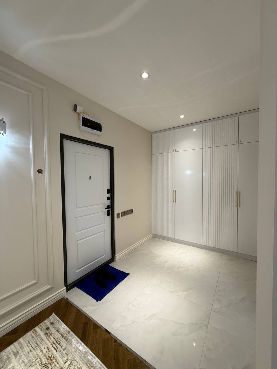 Срочно продается 2х ком квартира, ЖК Koh Ota, ор-р: ул. Нурафшон, 60м2