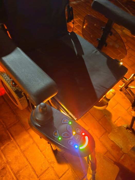 Scaun meyra  stare excelenta baterii +incarcator