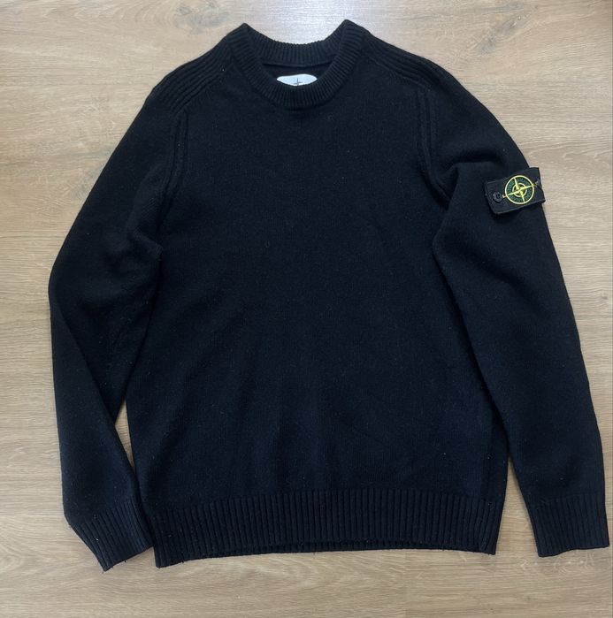 Stone Island оригинален вълнен пуловер М