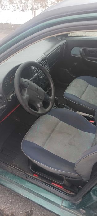 Сеат кордоба 1.6и 101к.с