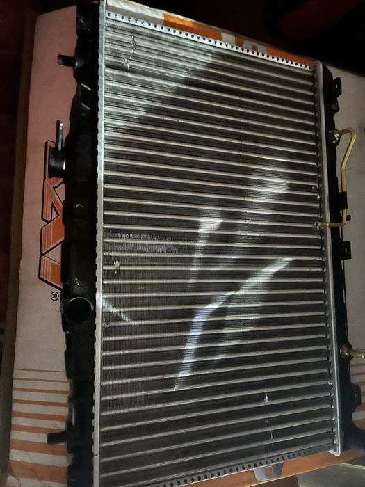 Продам радиатор