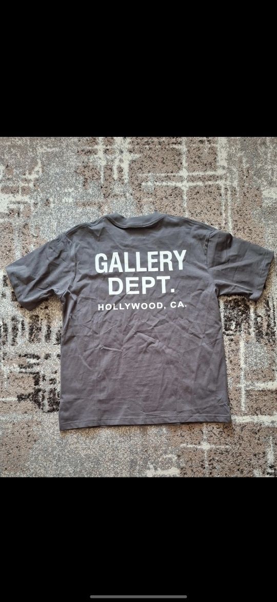 Tricou-Gallery Dept.