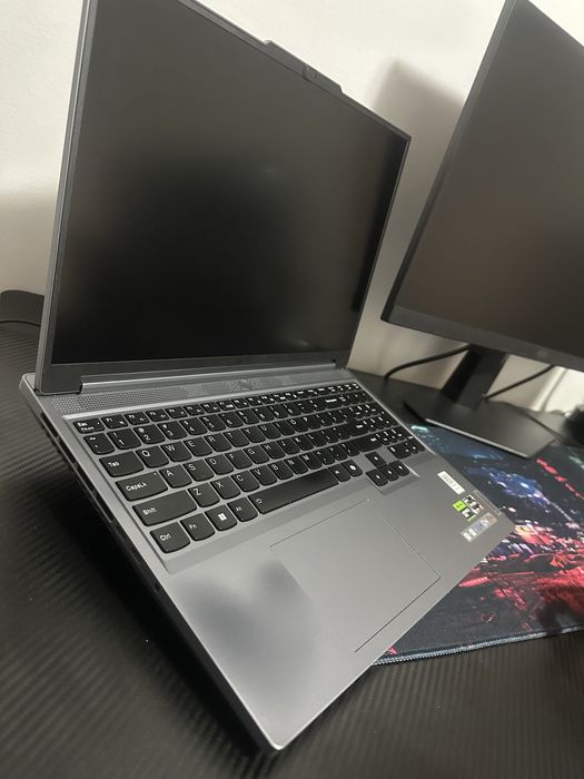 Laptop Legion 5 Slim 16ARP9 - RTX 4070 - Ryzen 7