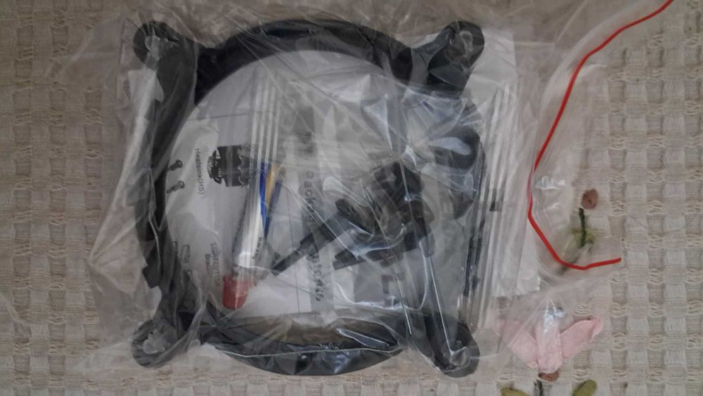 куллер для процессора Gamemax с подсветкой замаской и комплектующим