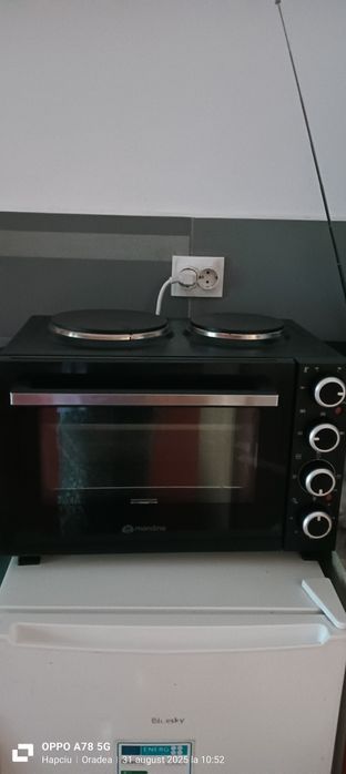 Vand cuptor electric