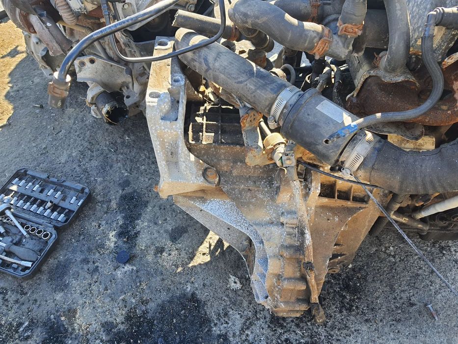 Cutie Viteze Ford Transit Custom 6 trepte 2.2 TDCI an 2014