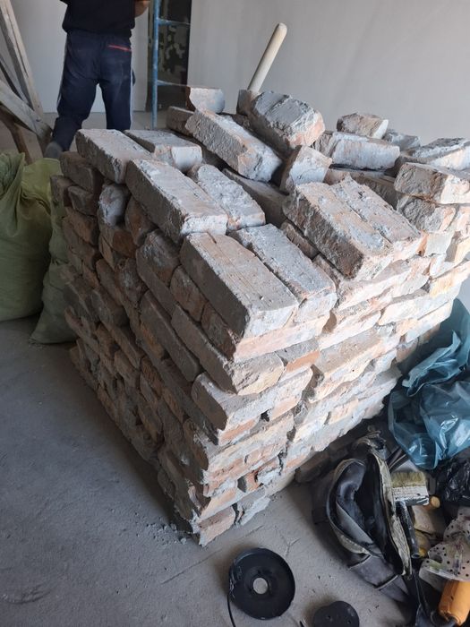 Пишган гишт бор 200 300 та перегароткадан чиккан яхши сифатли