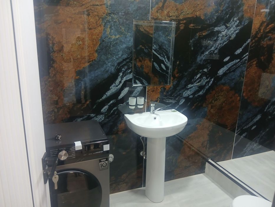 Yunusobod bodomzor metro 5 daqiqa yo‘l