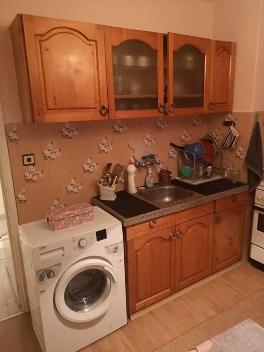 Дава се под наем Тристаен апартамент в Бургас, Братя Миладинови - 80 кв.м за 400 € - Снимка #4