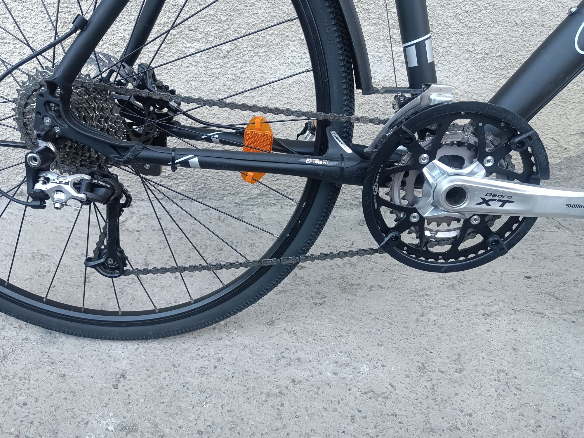 Bicicleta 28 inch aluminiu echipare Shimano Deore XT